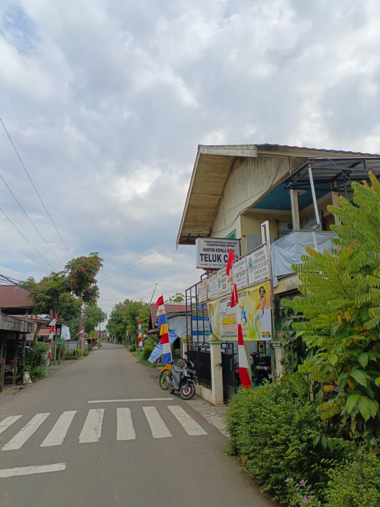 Pemasangan Bendera Hari Jadi Kabupaten